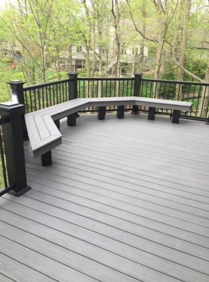 Lakeside Deck preview 3